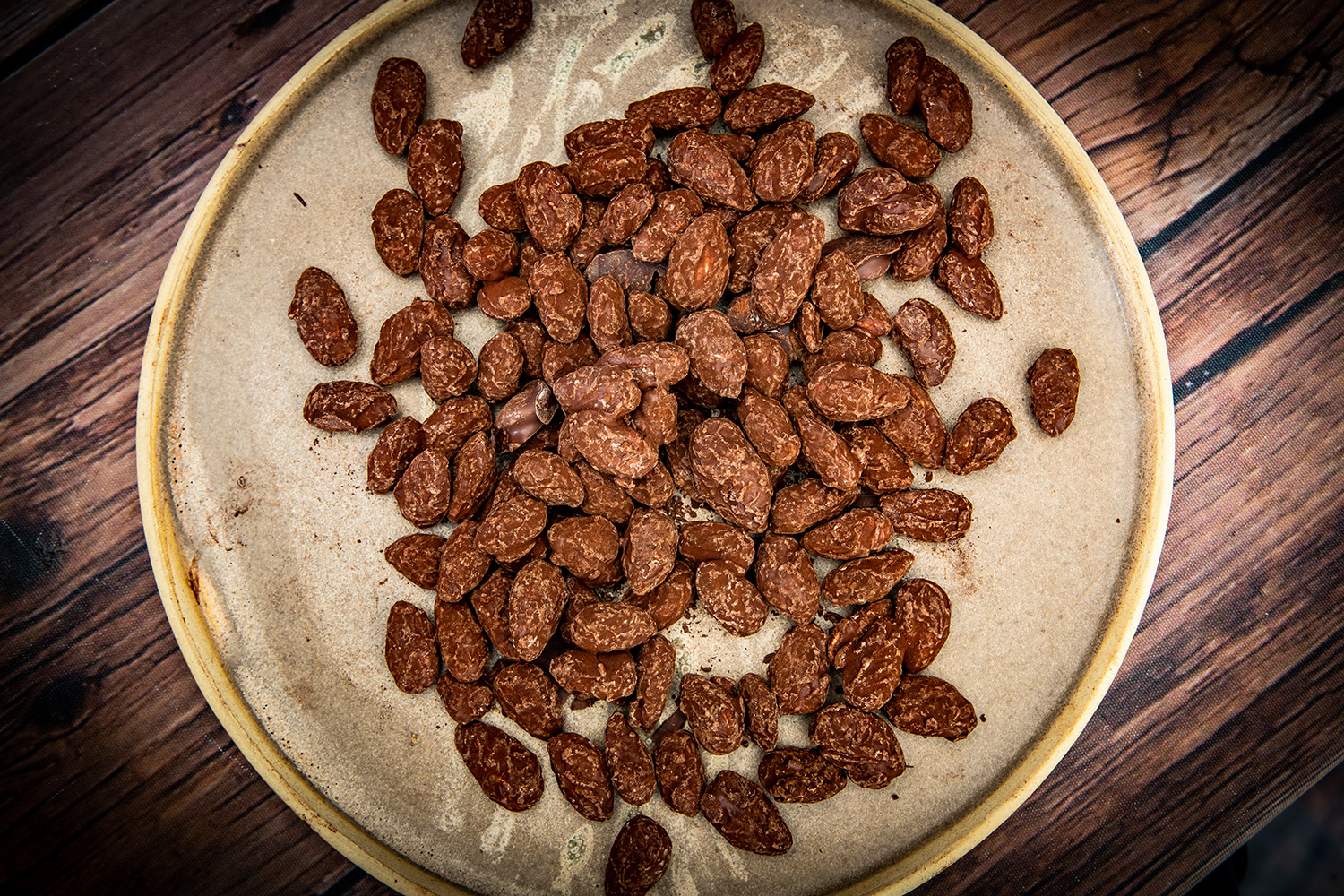 Chocolate Coated Roasted Almonds